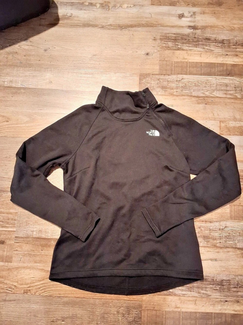 The North Face Women's Black Half-Zip Pullover Size Medium Like New
